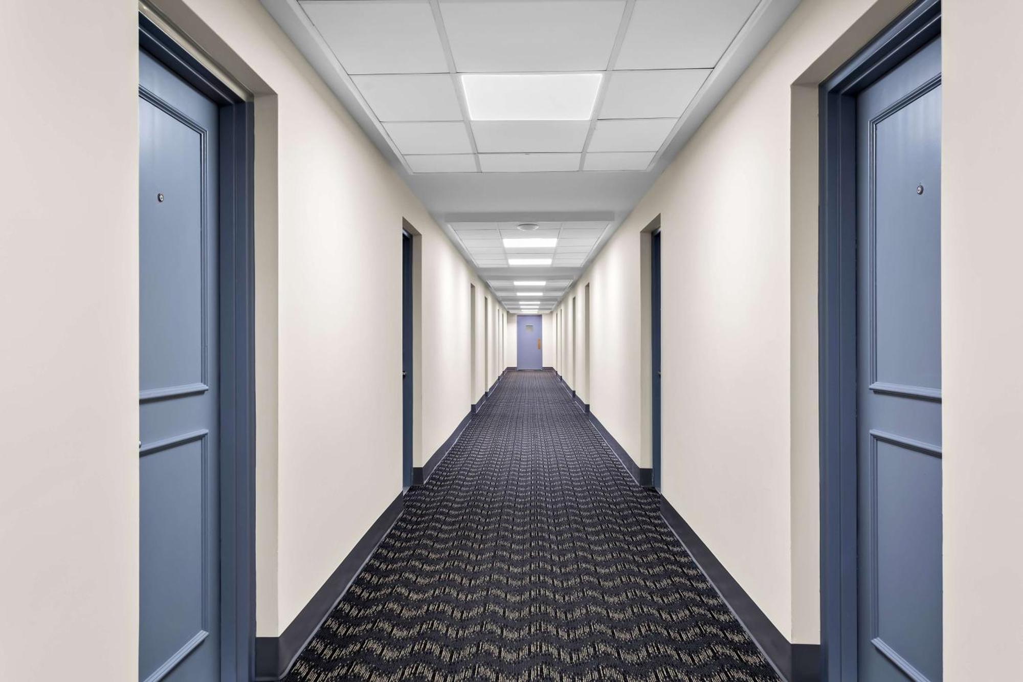 Surestay Plus By Best Western Windsor Esterno foto