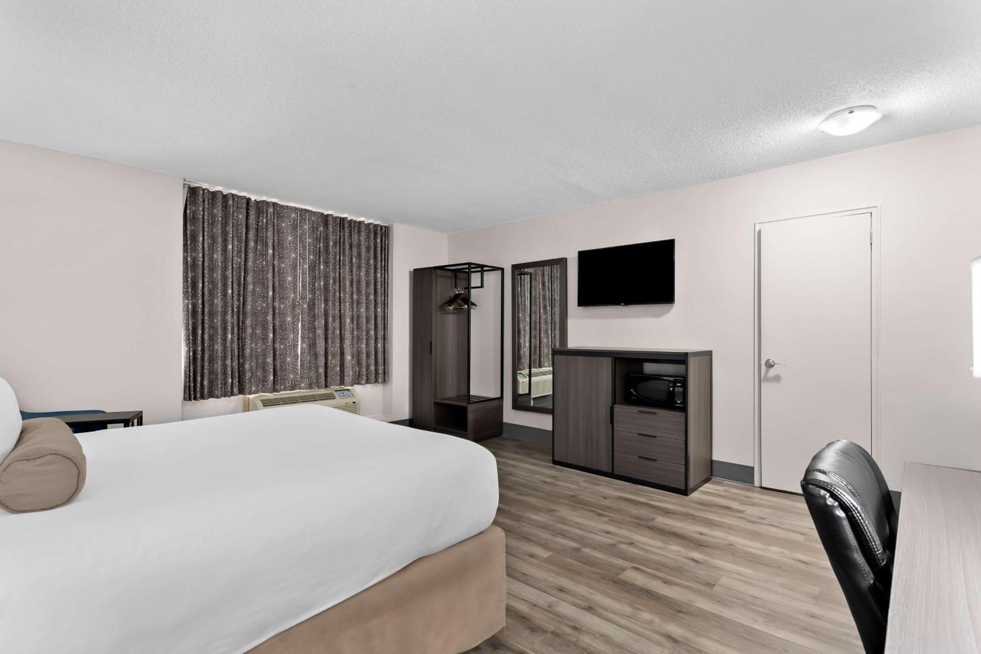 Surestay Plus By Best Western Windsor Esterno foto