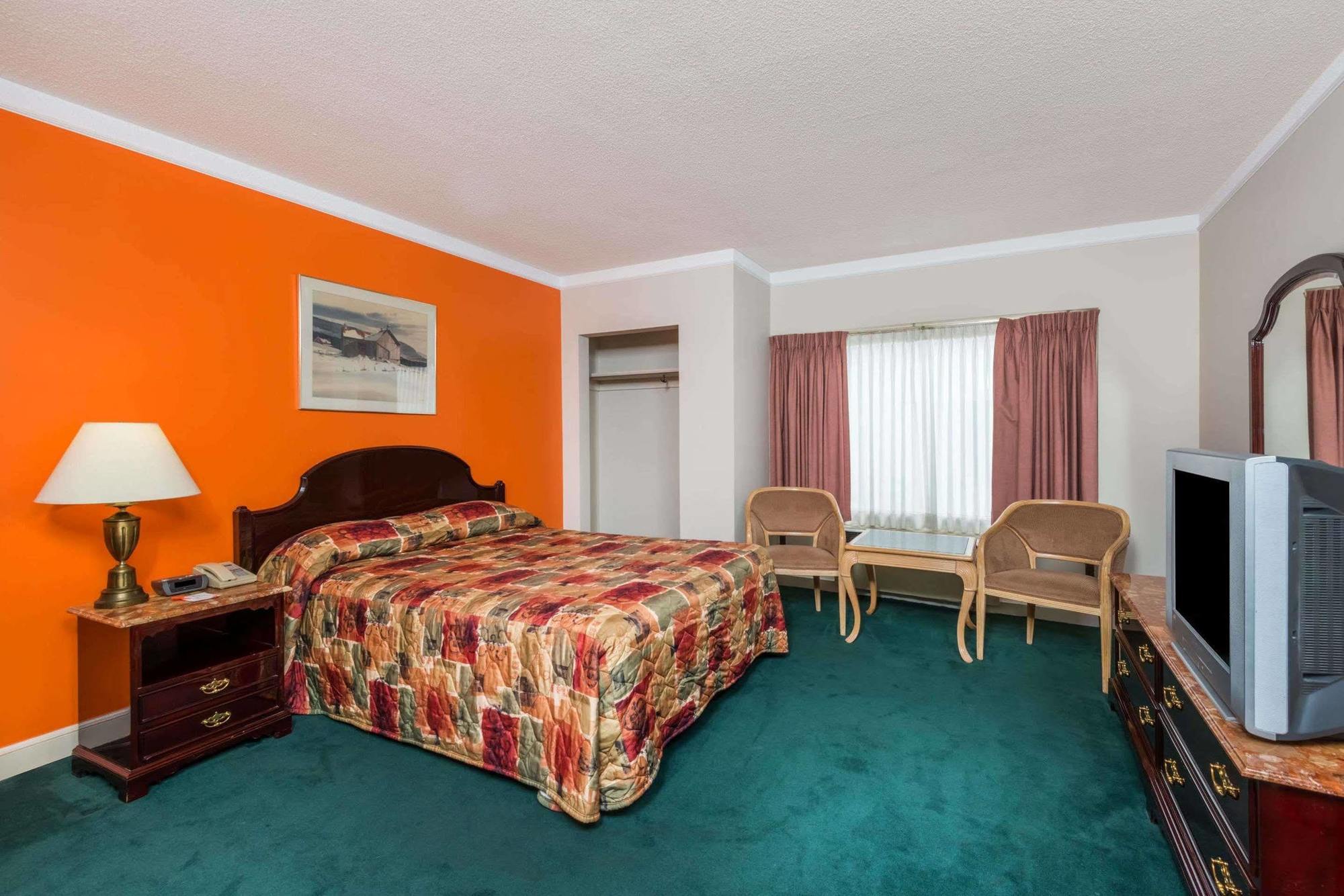 Surestay Plus By Best Western Windsor Esterno foto